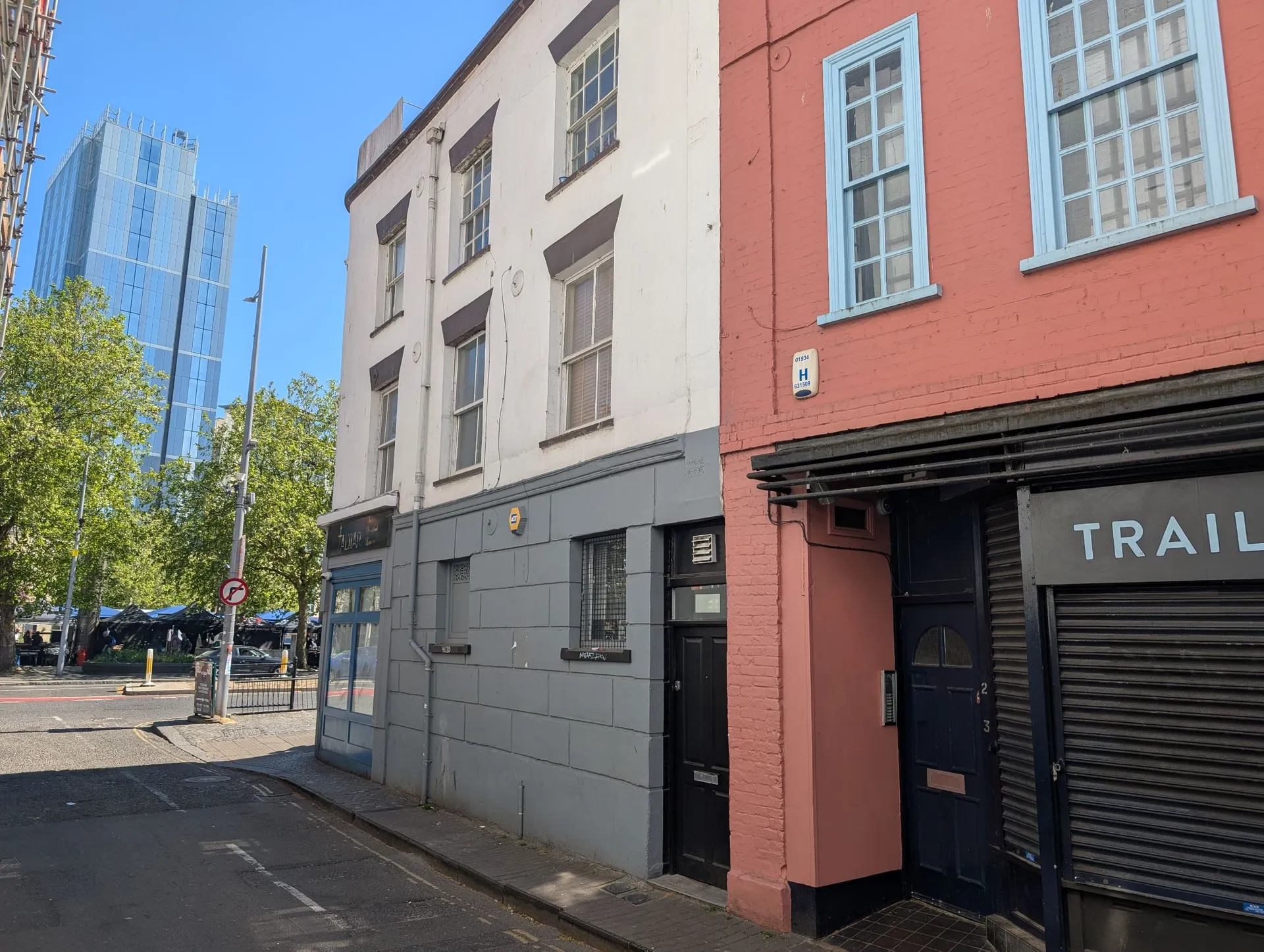 Room Denmark Street in Bristol
