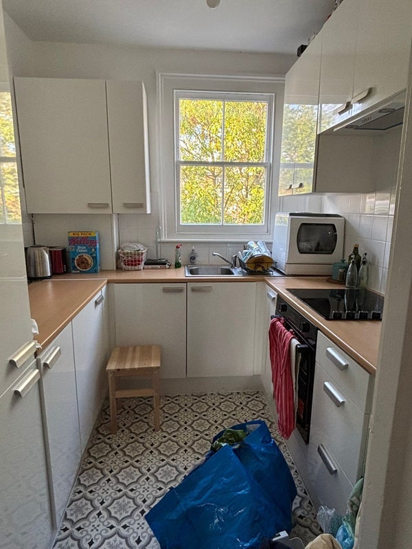Flat Margravine Gardens in Greater London