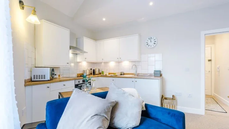 Flat Ermine Road in Chester