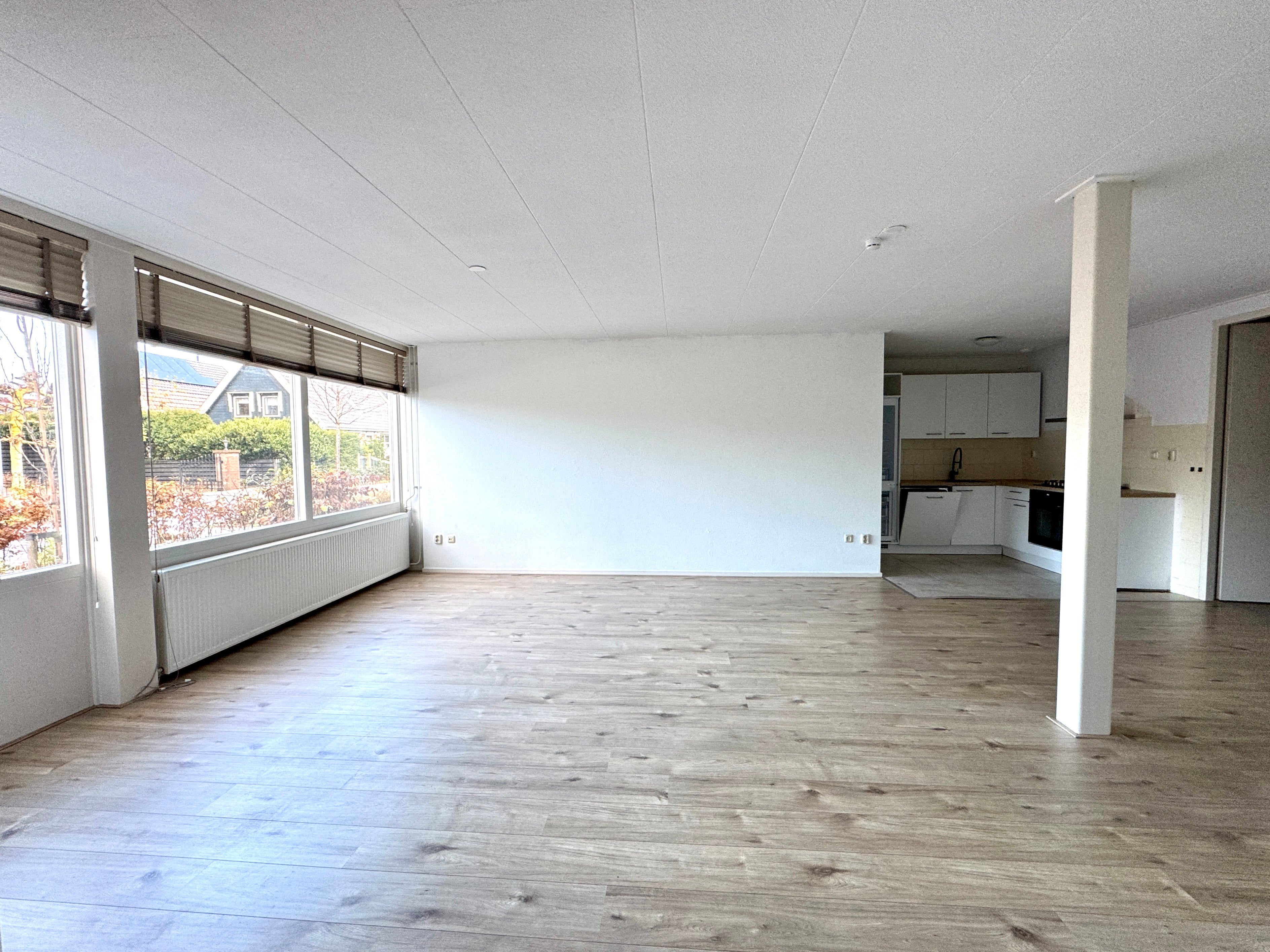 Appartement te huur: Maerten van Heemskerckstraat 157, Beverwijk