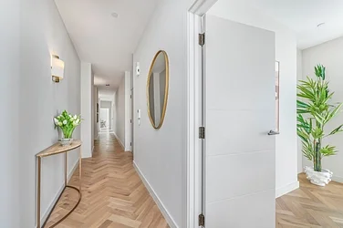 Flat Victoria Street in City of Westminster