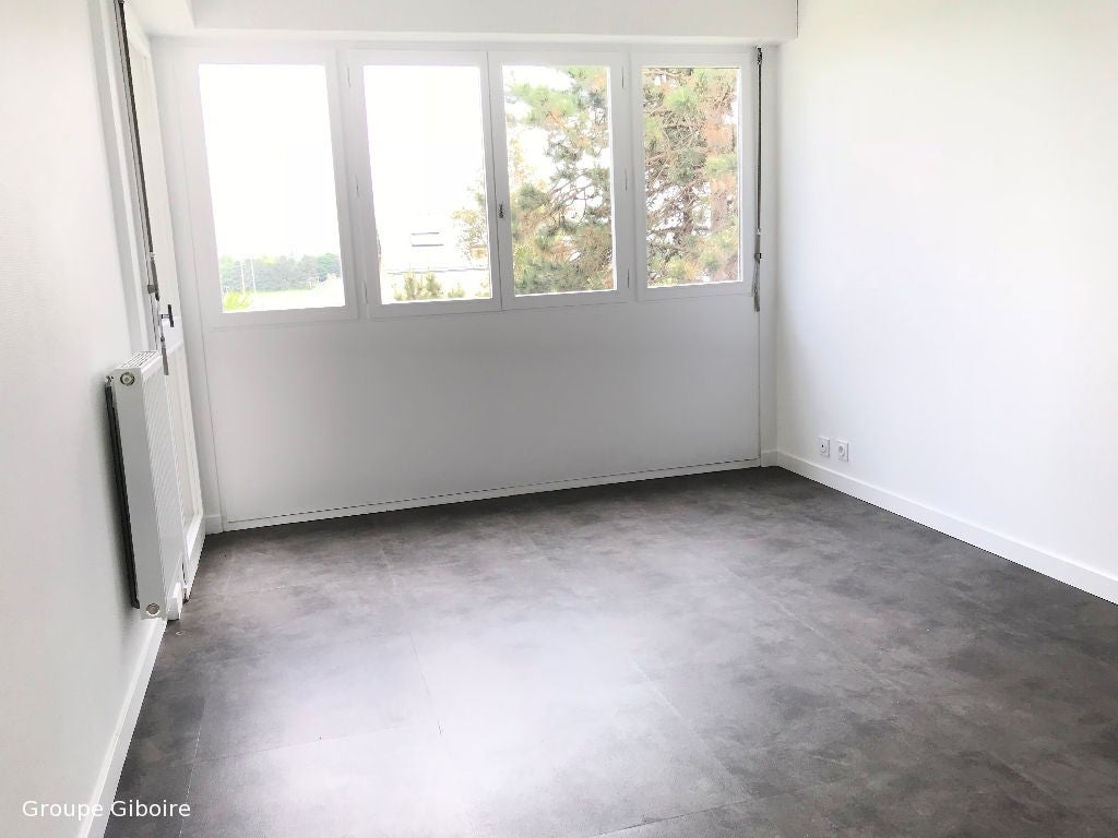 Flat Rue Olivier de Serres in Rennes