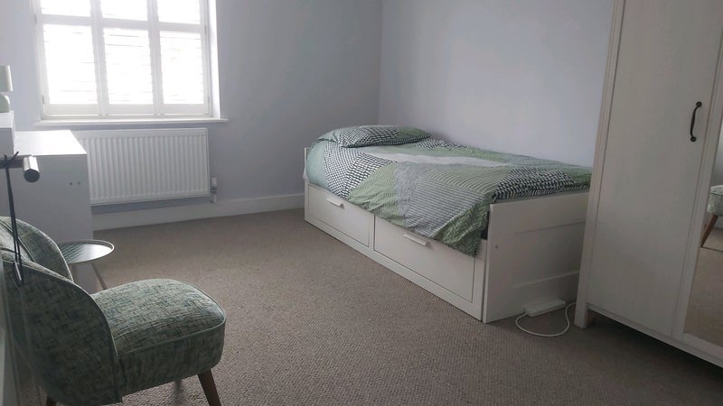 Room Rossiter Close in Greater London