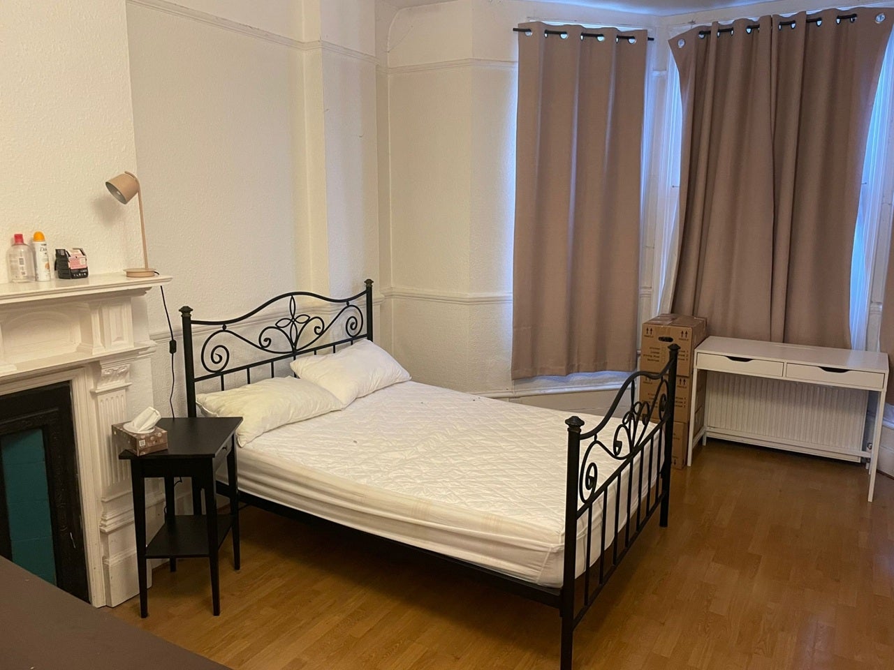 Flat Muswell Road in Greater London