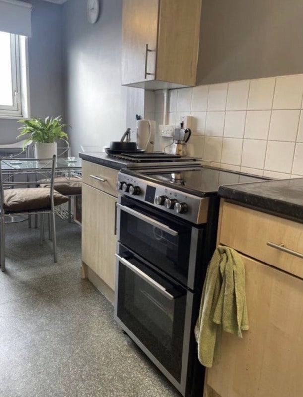 Room Mansford Street in Greater London