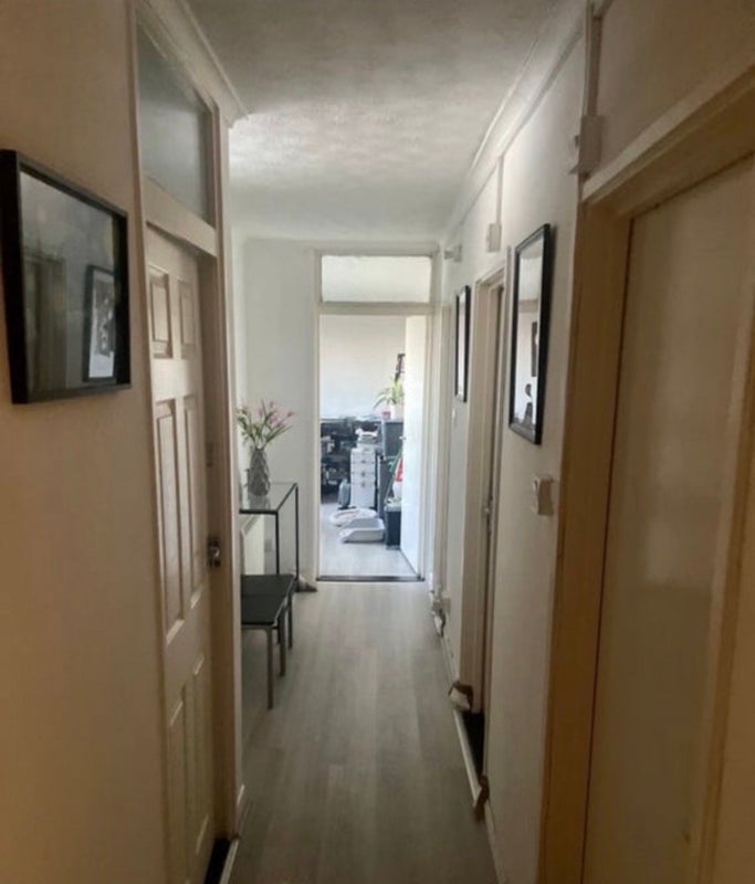 Room Mansford Street in Greater London