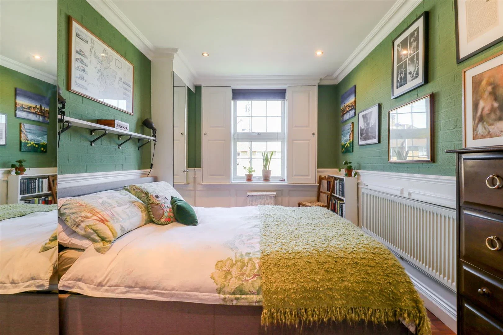 Flat Otterbourne Road in Greater London