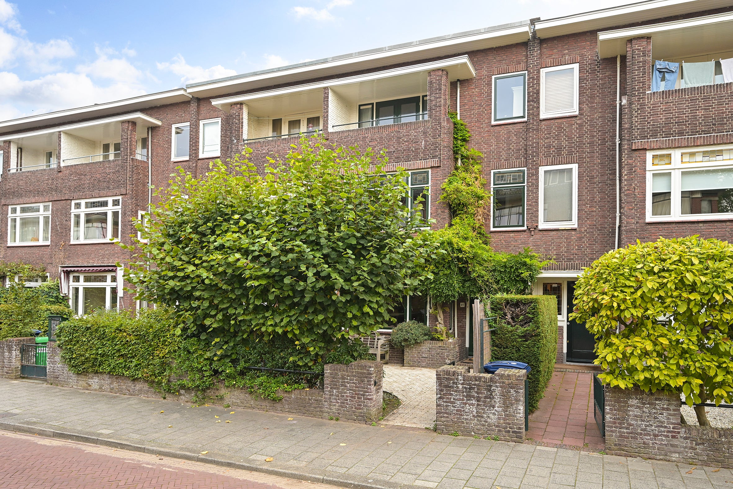Huis Schoutenstraat 64 in Den Haag