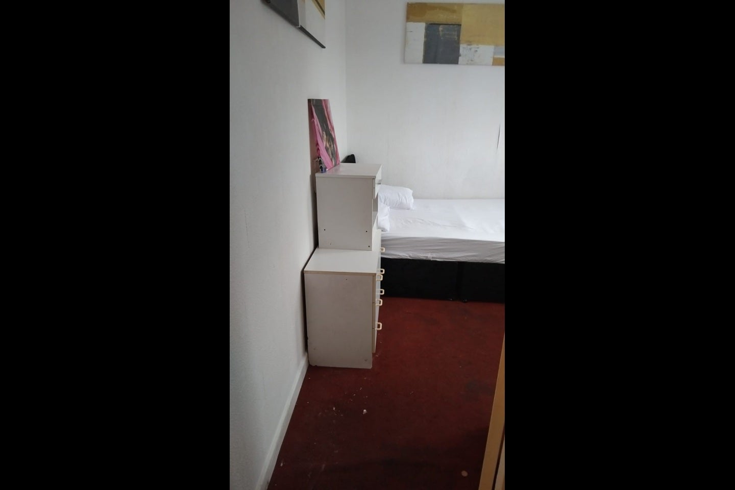 Room Bonscale Crescent in Middleton