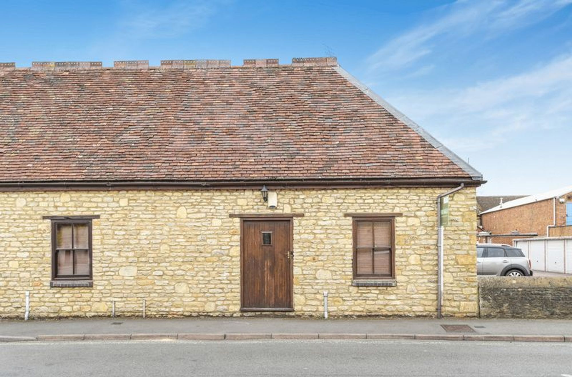 House Victoria Road in Cherwell District