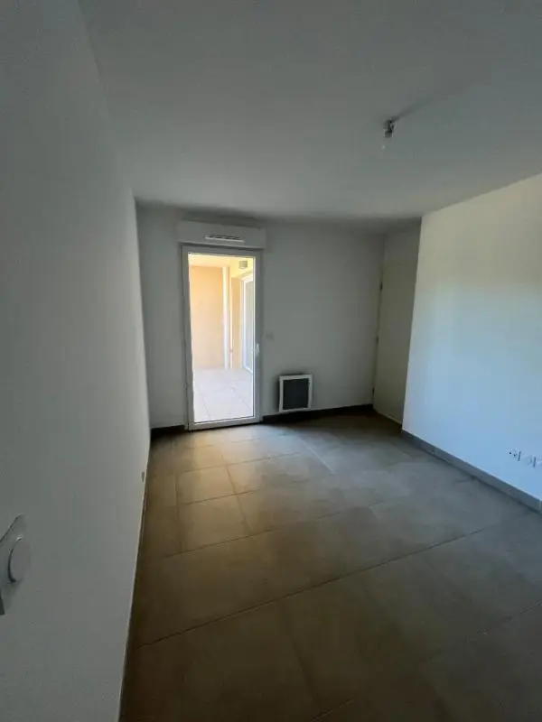 Appartement Rue Avicenne à Arles
