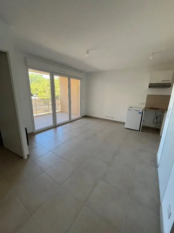 Appartement Rue Avicenne à Arles