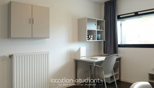 Flat Rue Roger Josserand in Grenoble