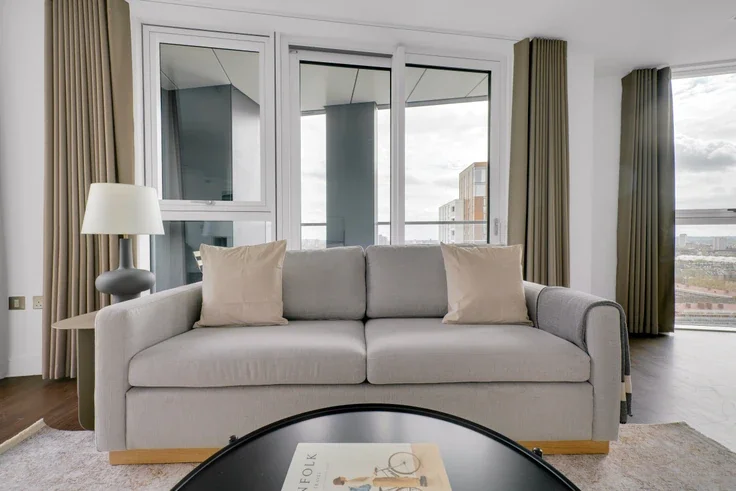 Flat Wandsworth Road in Greater London