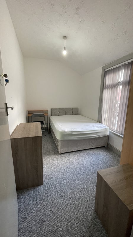 Room Laycock Street in Middlesbrough