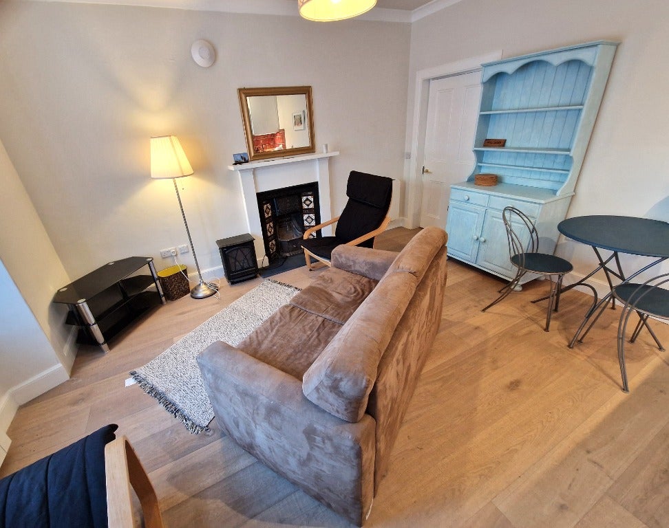 Flat Forth Street in North Berwick