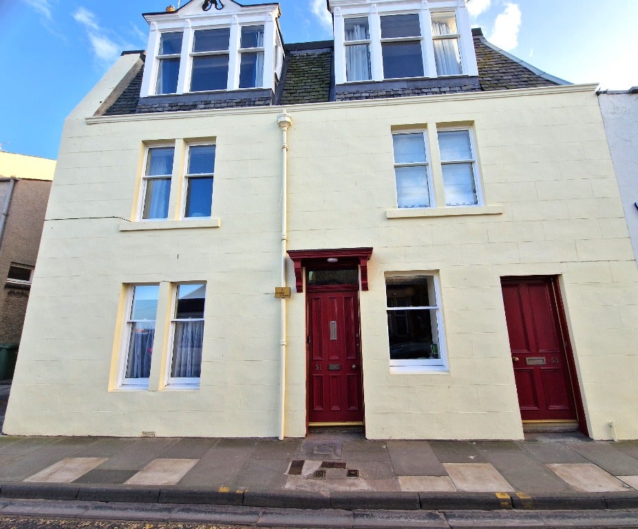 Flat Forth Street in North Berwick