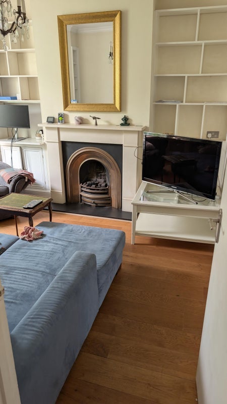 Room Evershot Road in Greater London