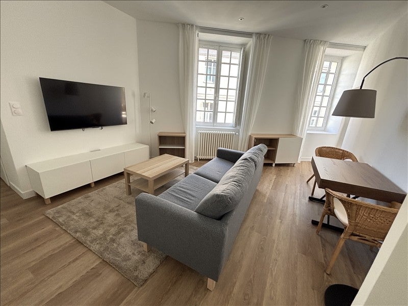 Flat Rue Mathurin Brissonneau in Nantes