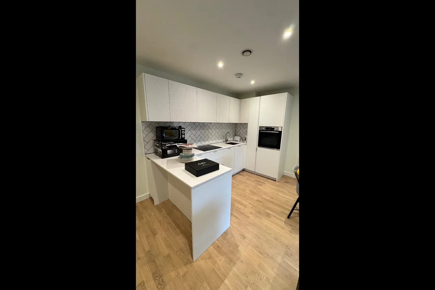 Flat Greenleaf Walk in Greater London