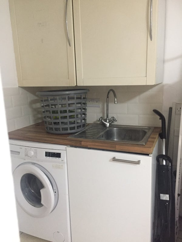 Room Minford Gardens in Greater London