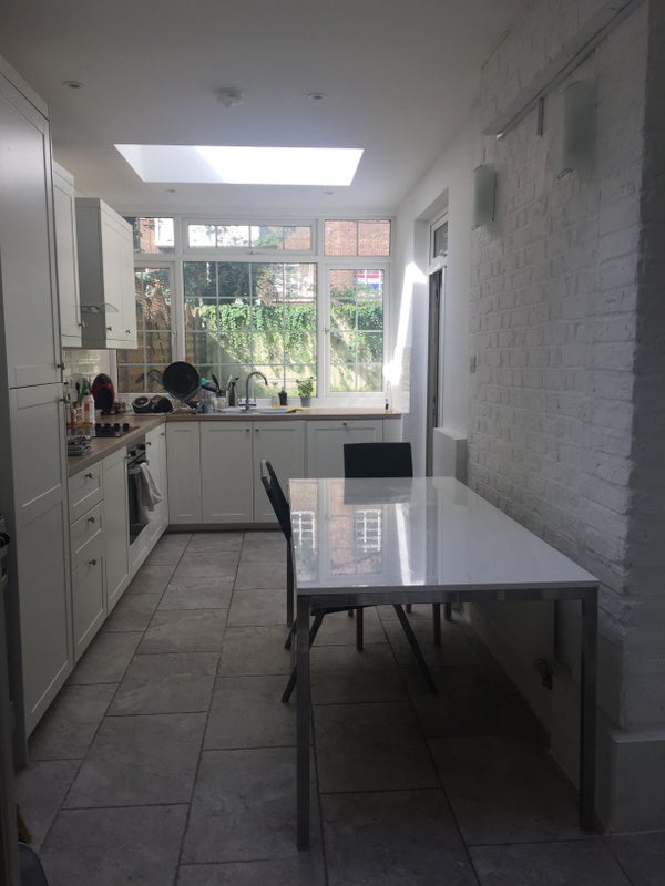 Room Minford Gardens in Greater London