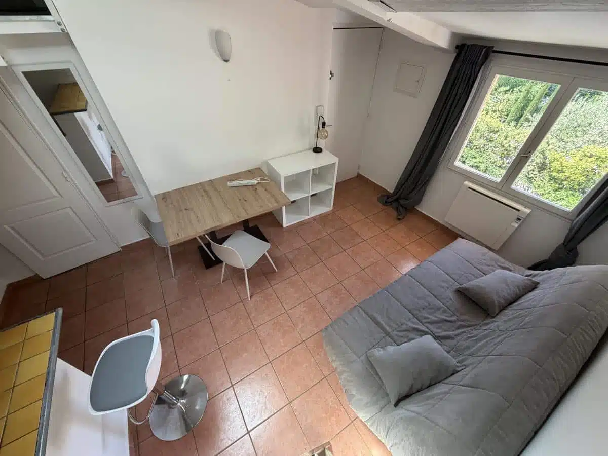 Flat Rue Mérindol in Aix-en-Provence