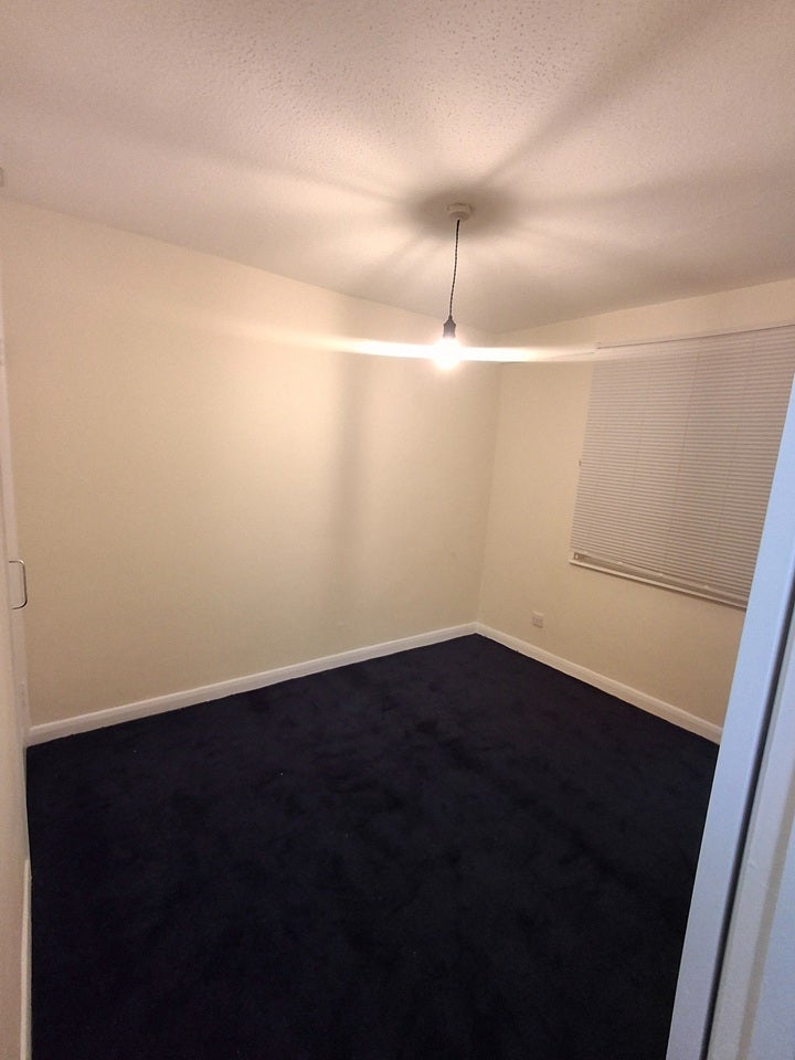 Flat Hornsey Road in Greater London
