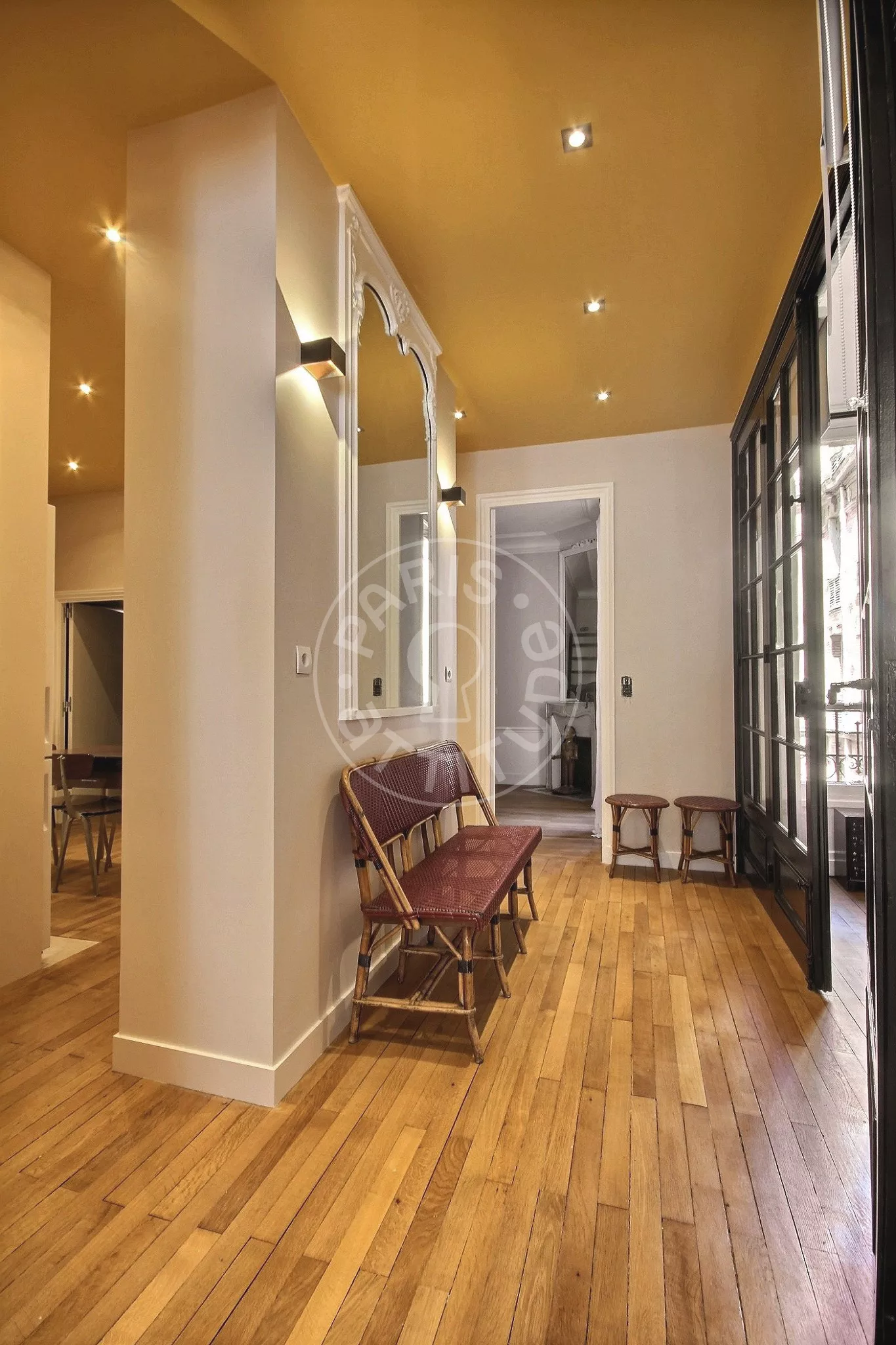Flat Rue de Chartres in Neuilly-sur-Seine