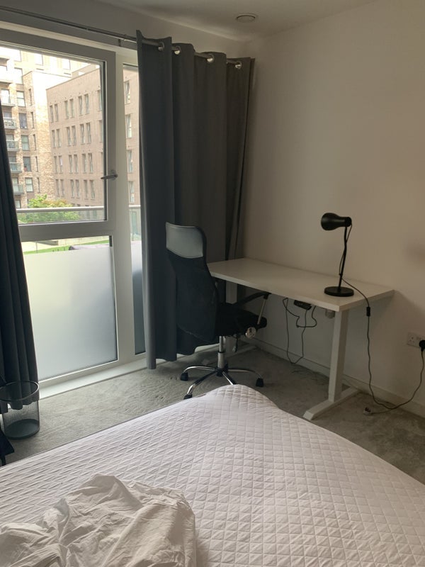 Room Ironworks Way in Greater London