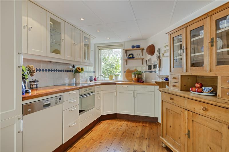Hoekwoning te koop: Johan Abersonstraat 20, Purmerend