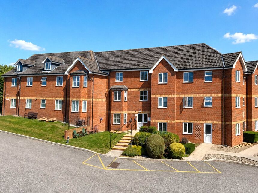 Flat Lower Street in Kettering