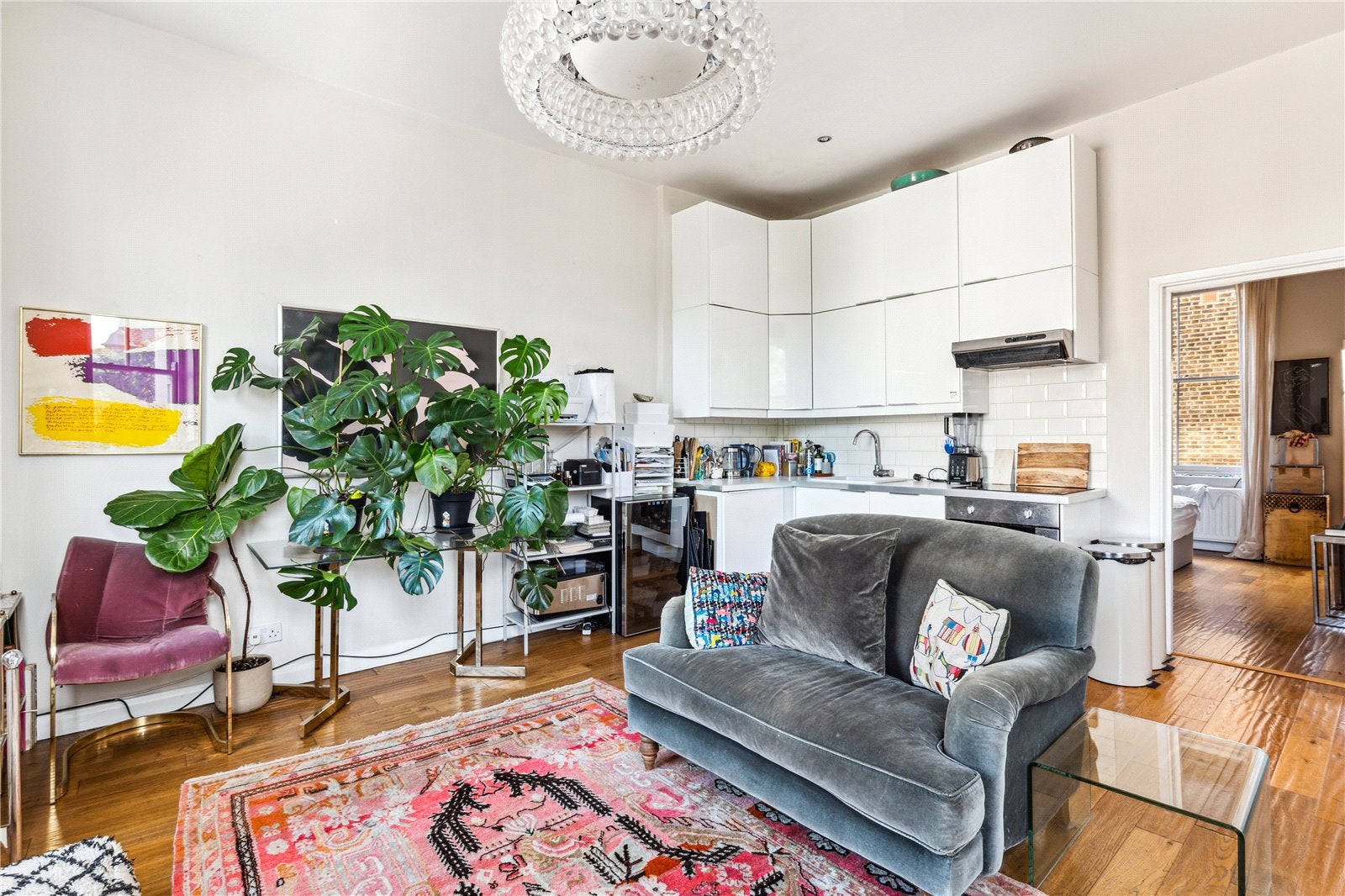 House Ladbroke Grove in Greater London