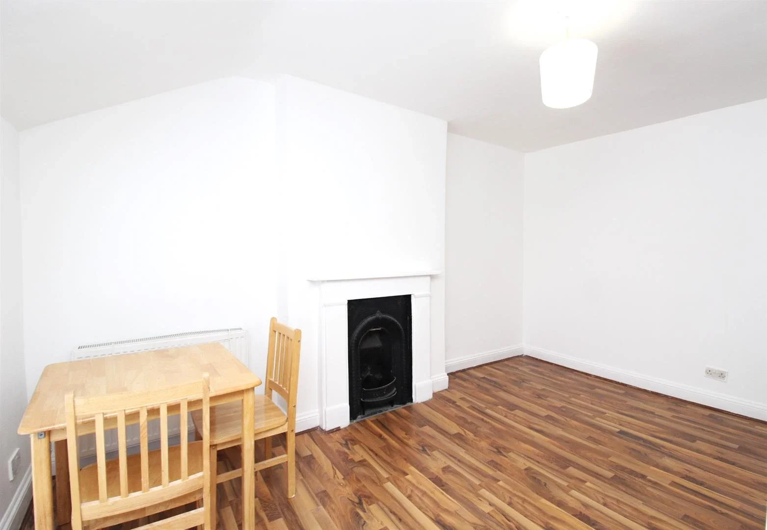 Flat Lausanne Road in Greater London