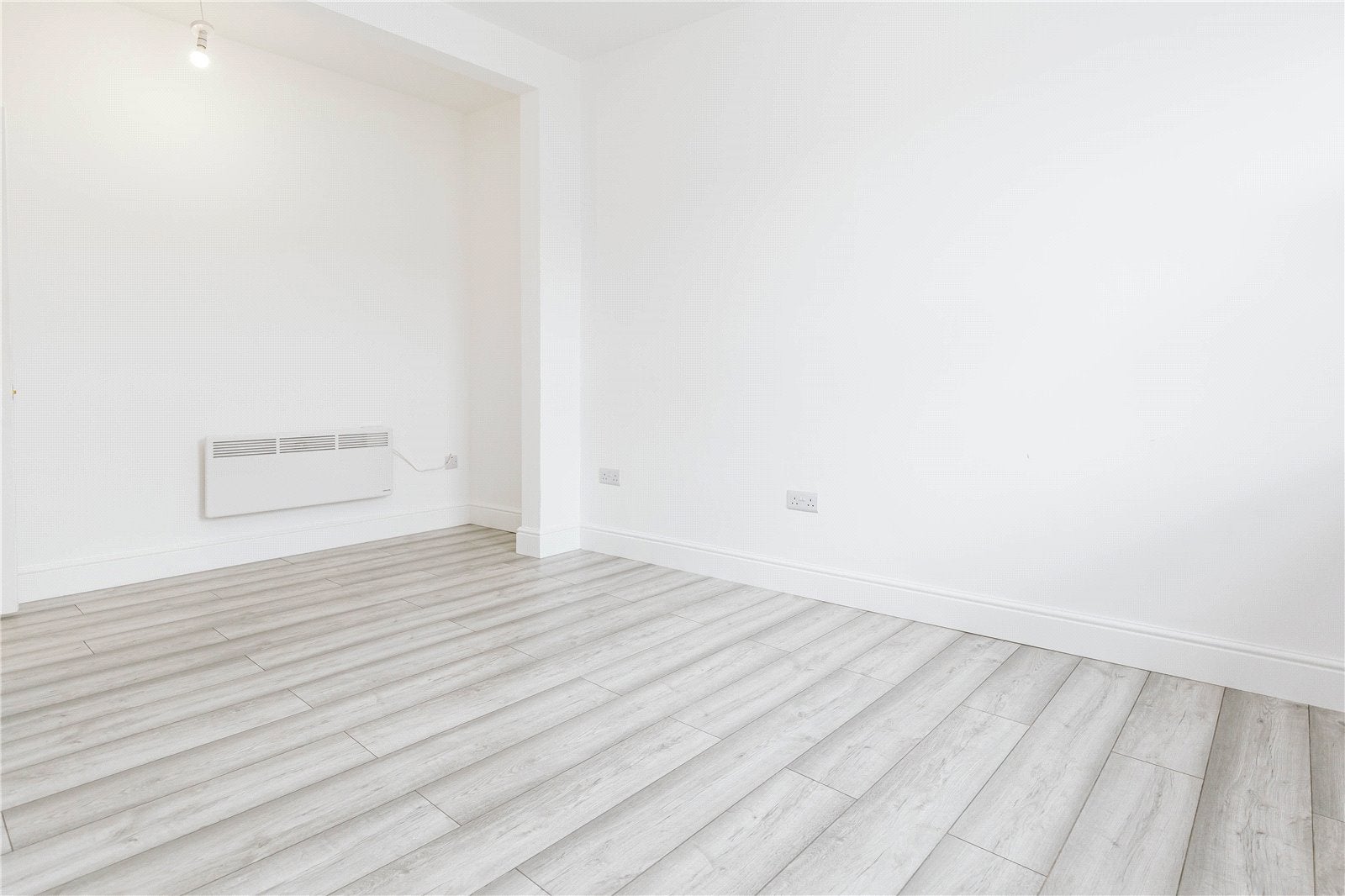 Flat Derby Road in Bristol