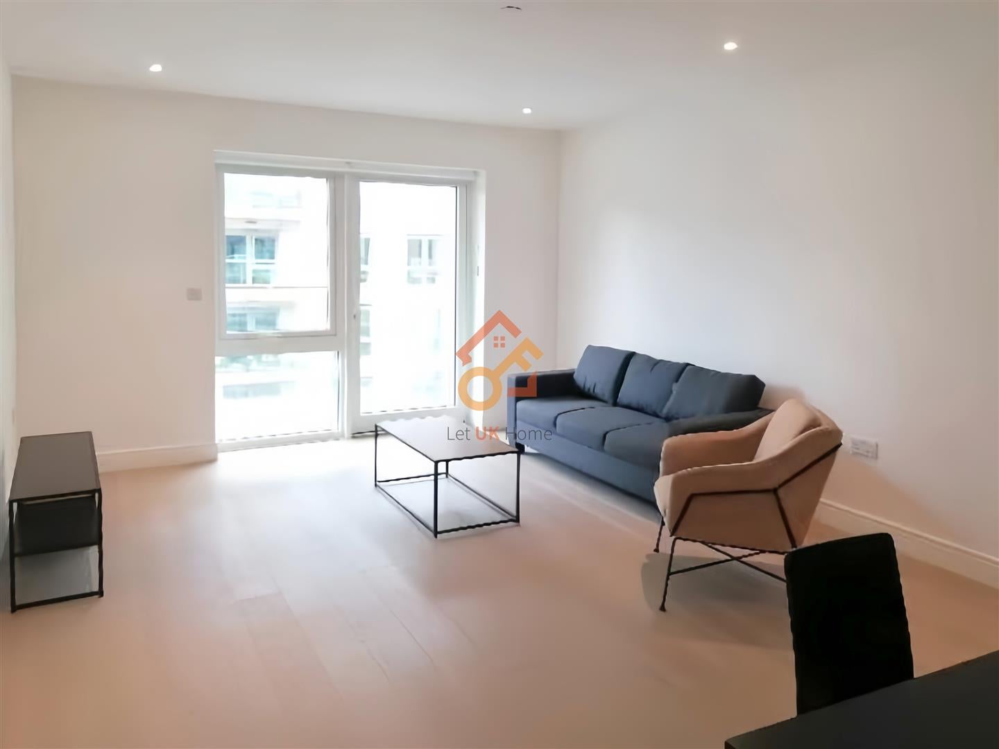 Flat Tierney Road in London