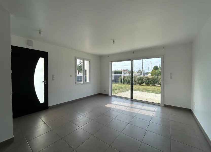 Maison Rue de la Perche à Corme-Écluse
