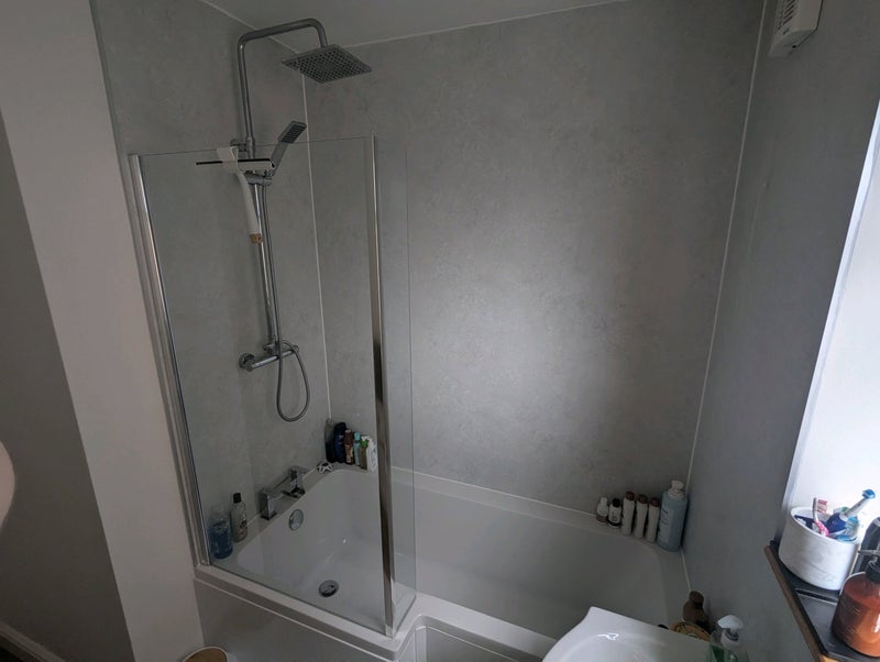 Room Waverley Road in Bristol