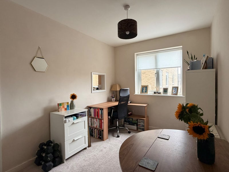 Room Waverley Road in Bristol
