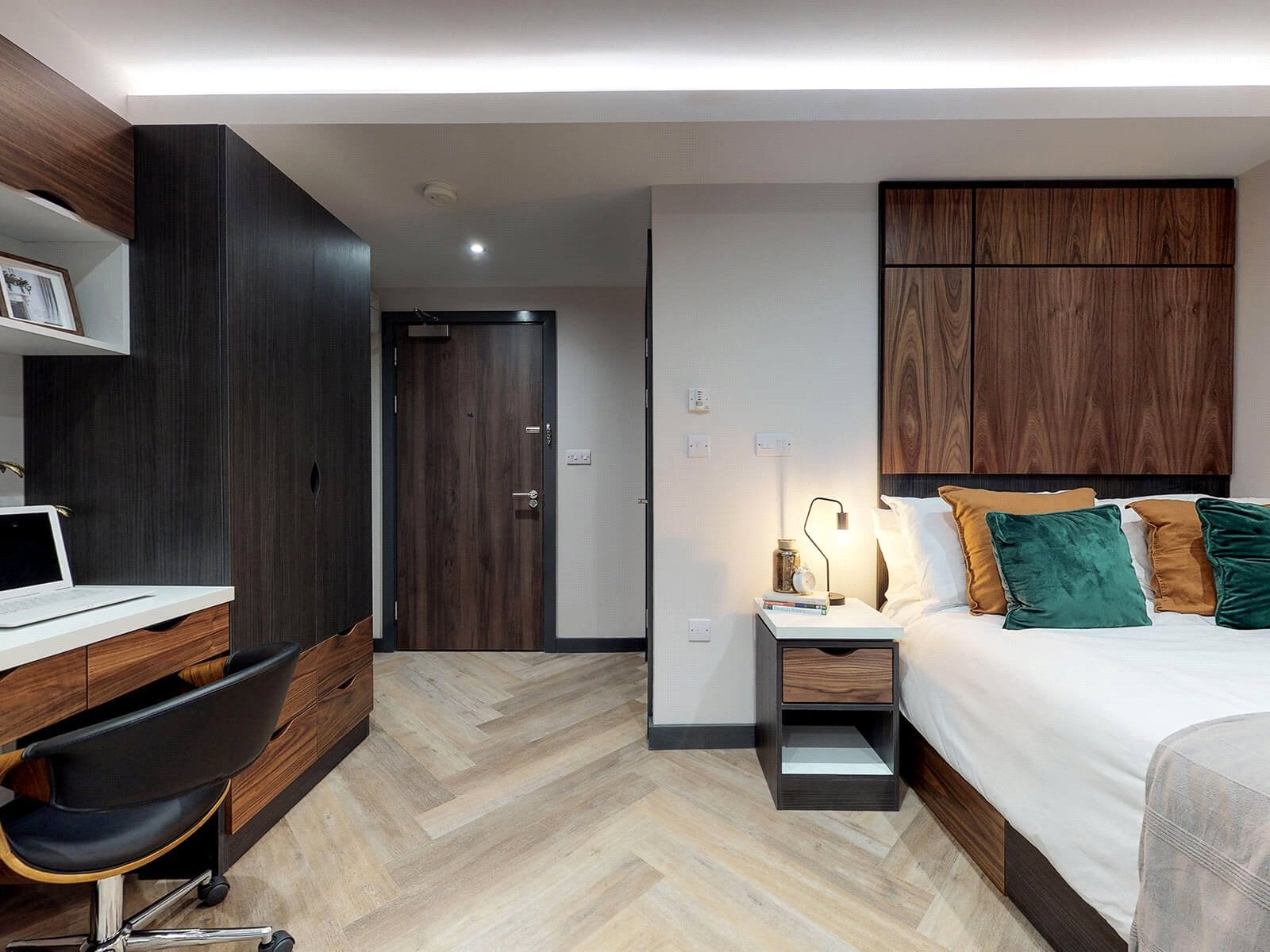 Flat Belgrave Street in Leeds