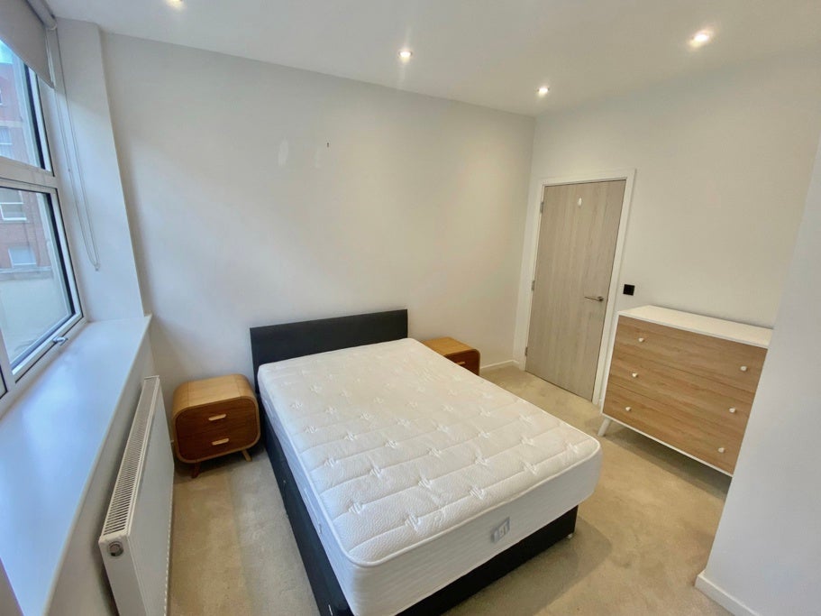 Flat Park Place in Leeds