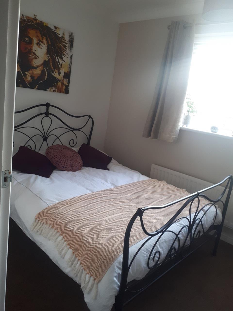 Room Sycamore Drive in Deal