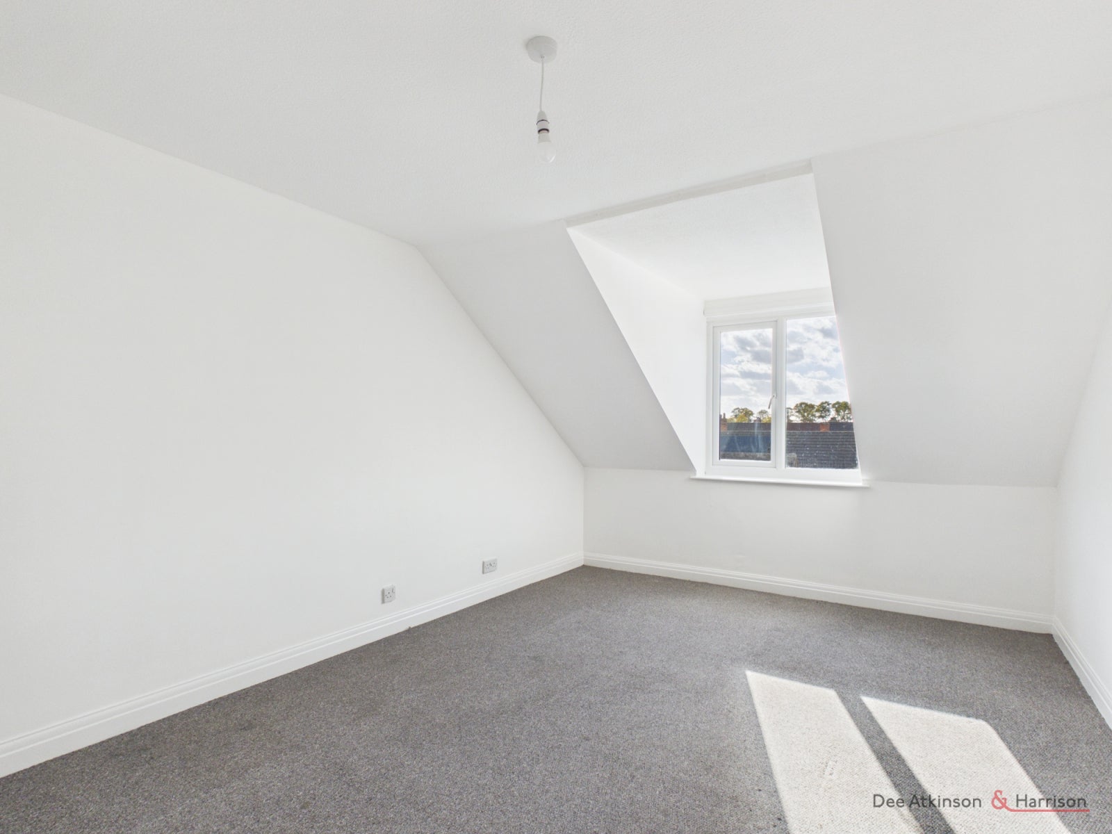 Flat Coltman Street in Hull