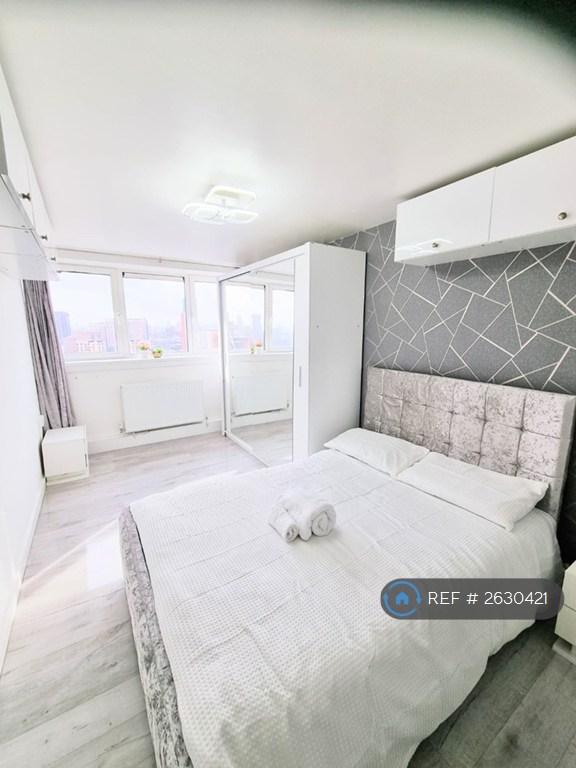 Room Forty Acre Lane in Greater London