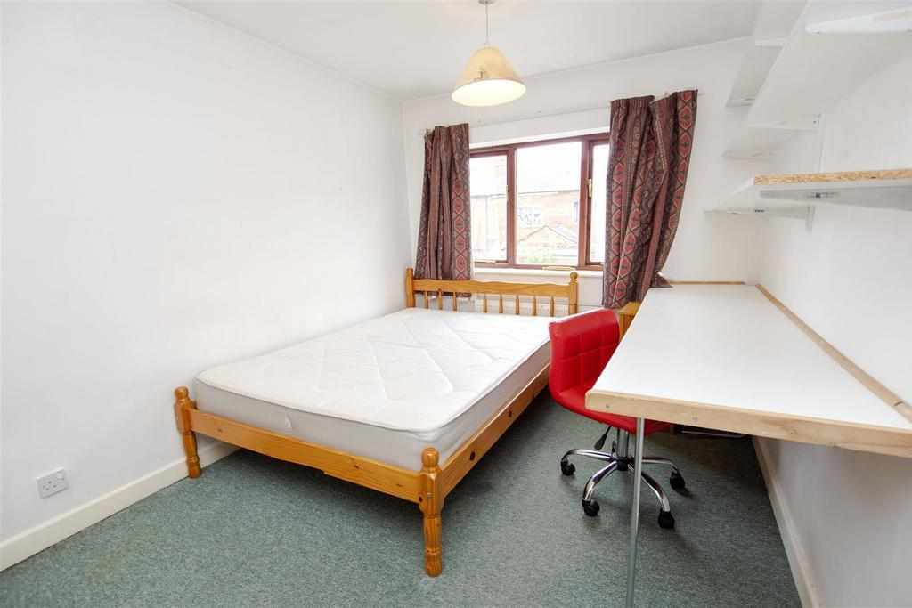 Flat Bartley Mews in Birmingham