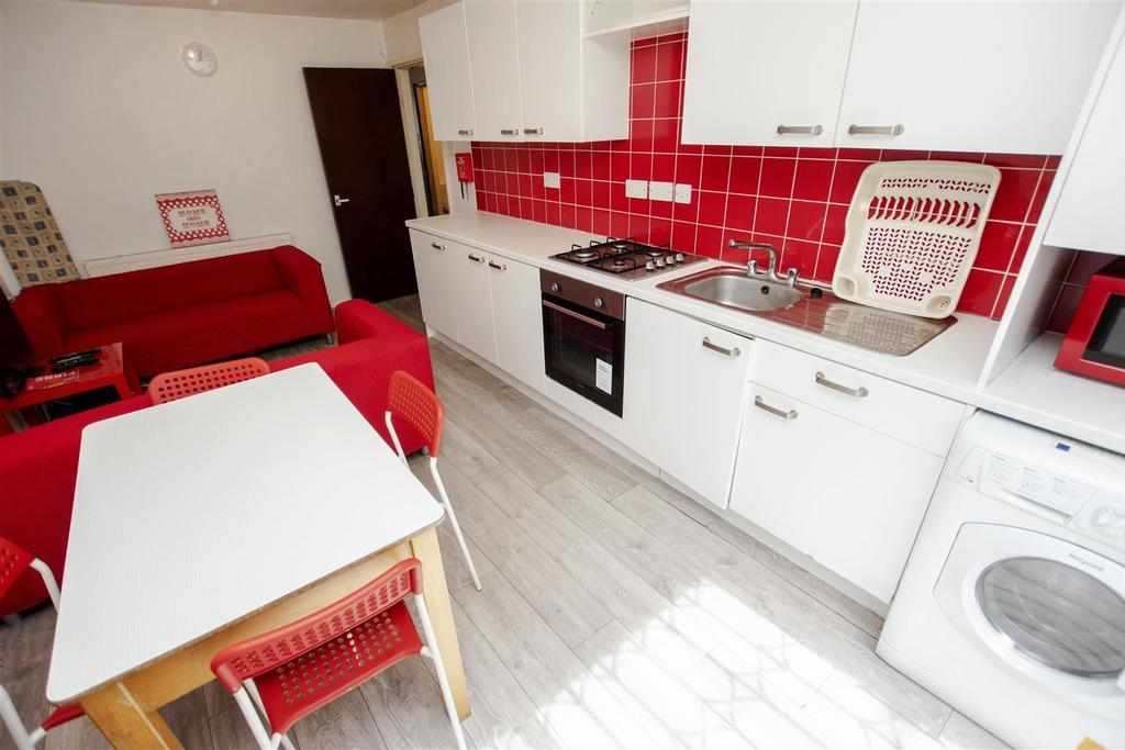 Flat Bartley Mews in Birmingham
