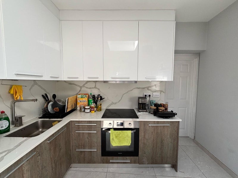 Room Camden Road in Greater London