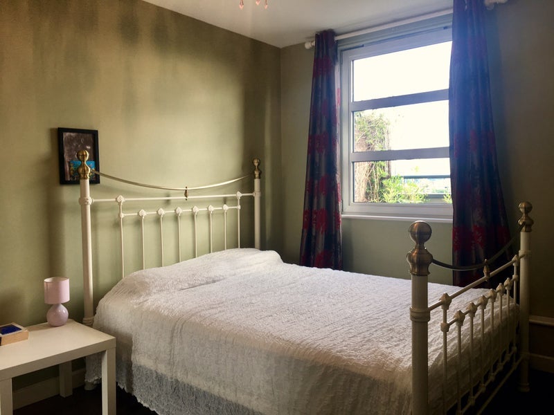 Flat Southgate Road in Greater London