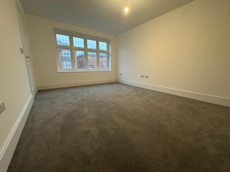 House Cottles Close in Badbury