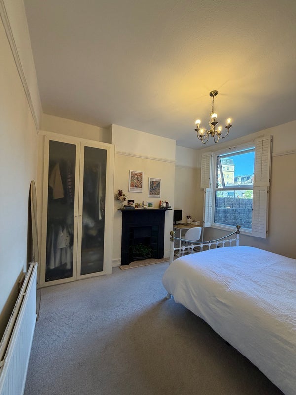 Room Park Hill in Greater London